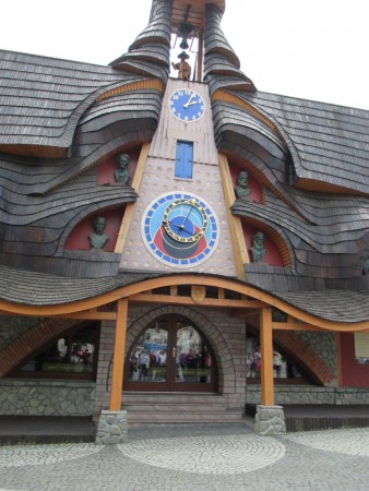 Slovensko-Výchylovka skanzen,Stará Bystrice - orloj